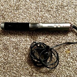 glam Black and Silver Hair Straightener